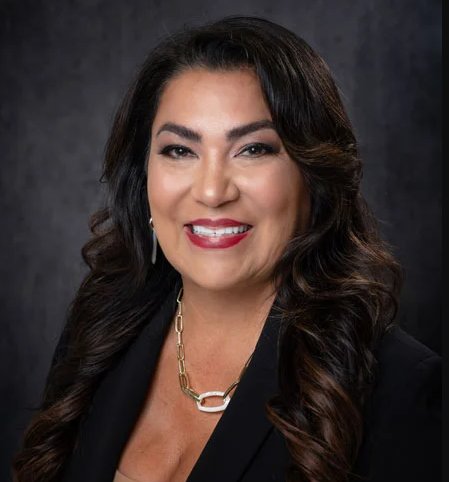 Connie Flores